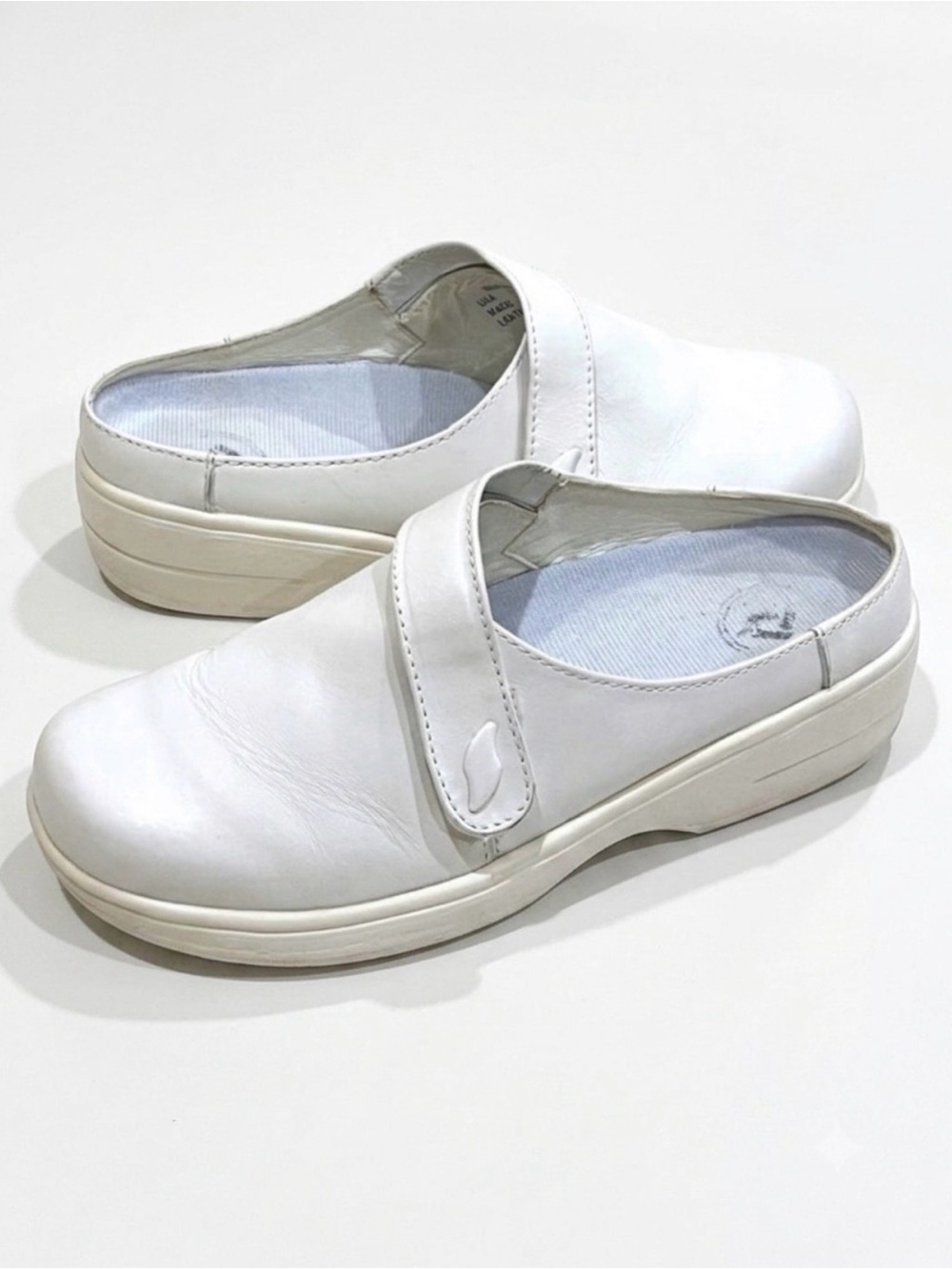 Propet White Leather Slip On Mules Size 7